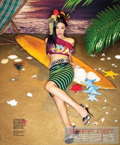 stephanie-lee-kwak-ji-young-for-singles-korea-may-2012-230512-7-386x466.jpg
