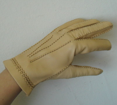 vintage_gloves_womens_accessories_1025309.jpg