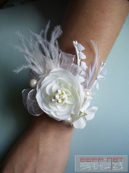 white-whimsical-prom-corsage.jpg